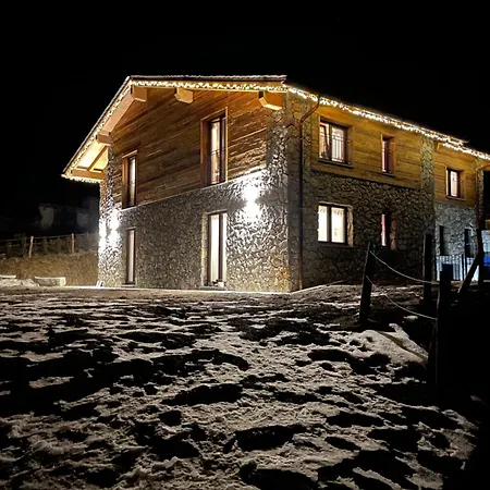 Sabbionaccio & Semesteranläggning (resort) Chiesa in Valmalenco